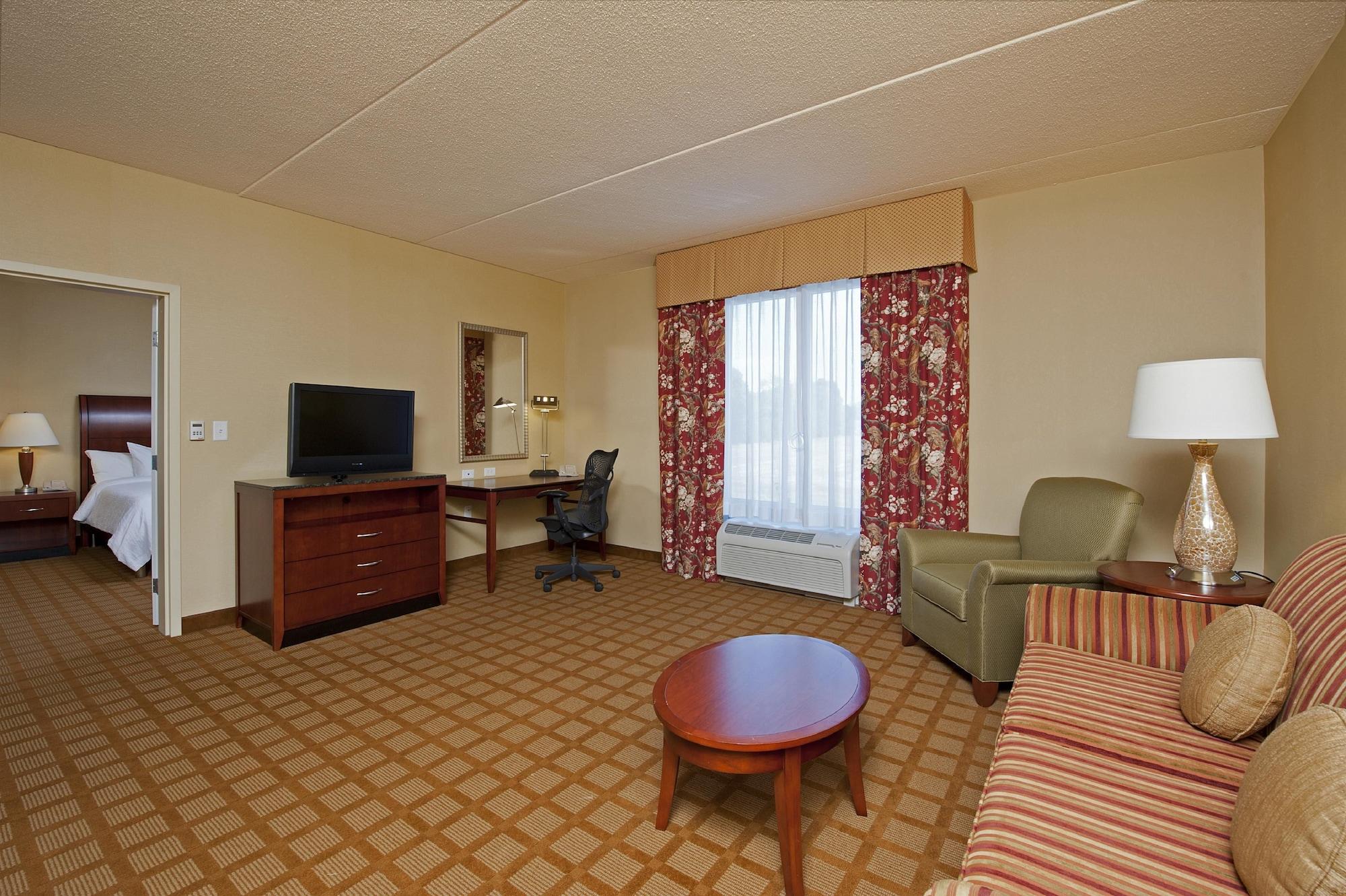 Hilton Garden Inn Indianapolis Airport Plainfield Exterior photo