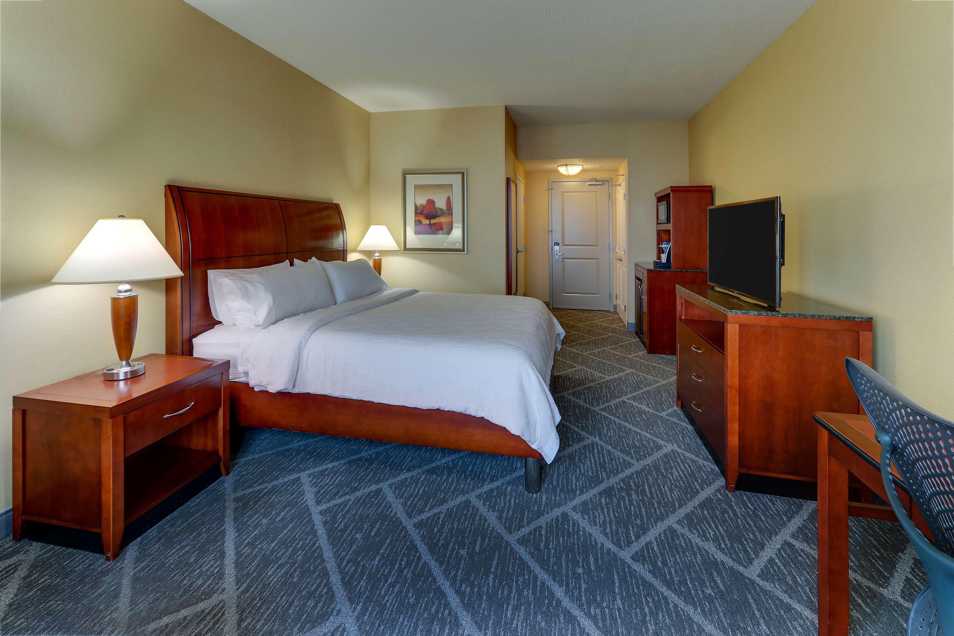 Hilton Garden Inn Indianapolis Airport Plainfield Exterior photo