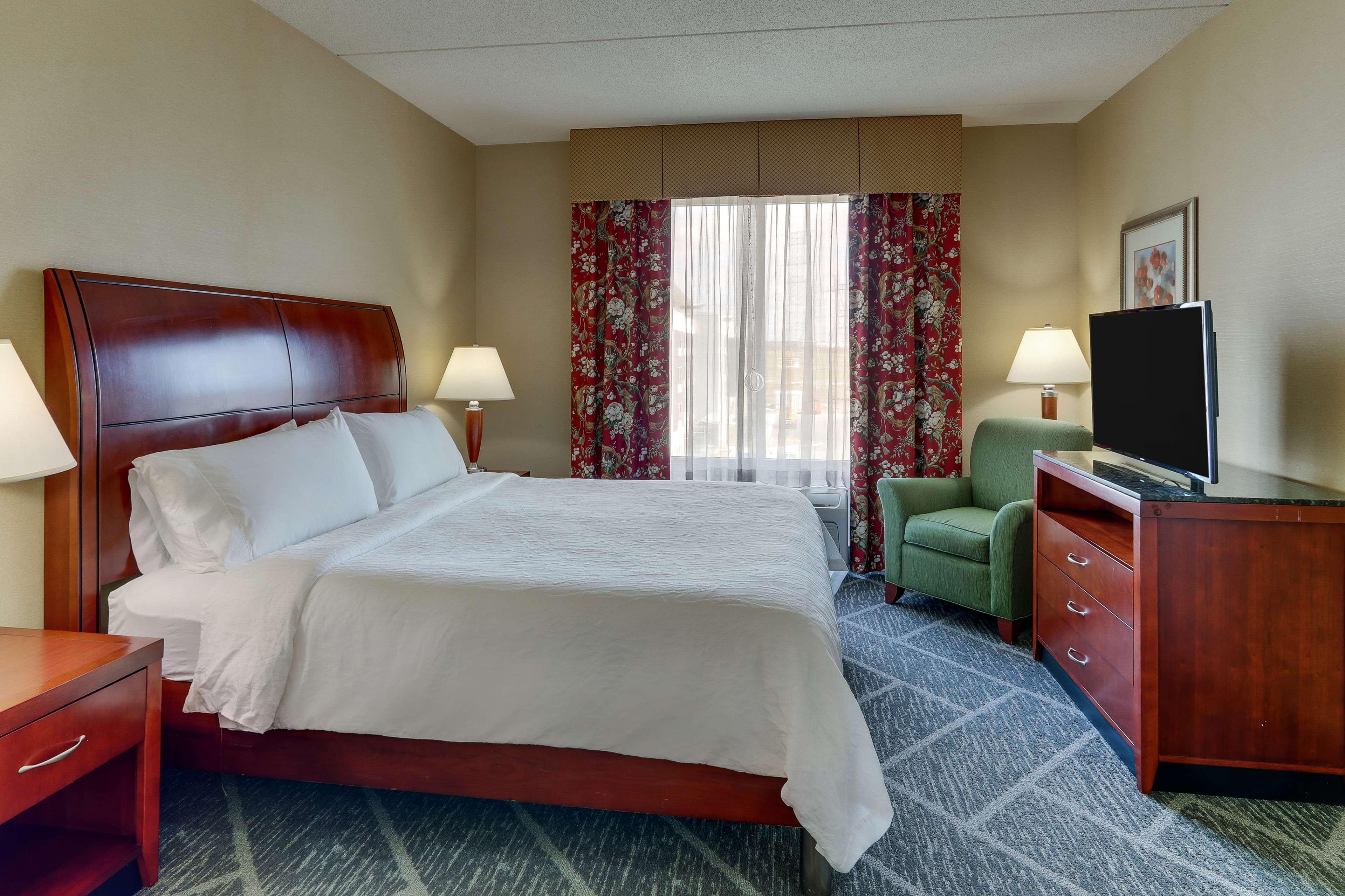 Hilton Garden Inn Indianapolis Airport Plainfield Exterior photo